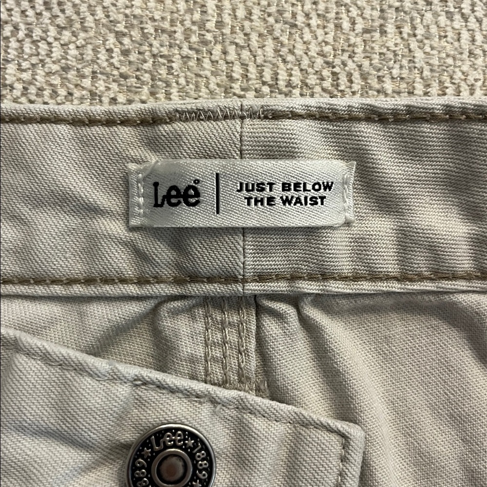 Lee Women's Light Beige Utility Shorts - Picture 2 of 6